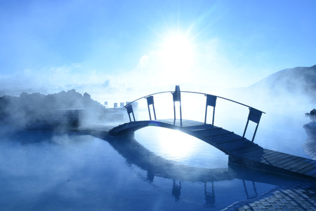 蓝湖温泉.jpg